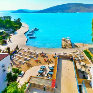 Hotel Oscar Seaside & Spa
